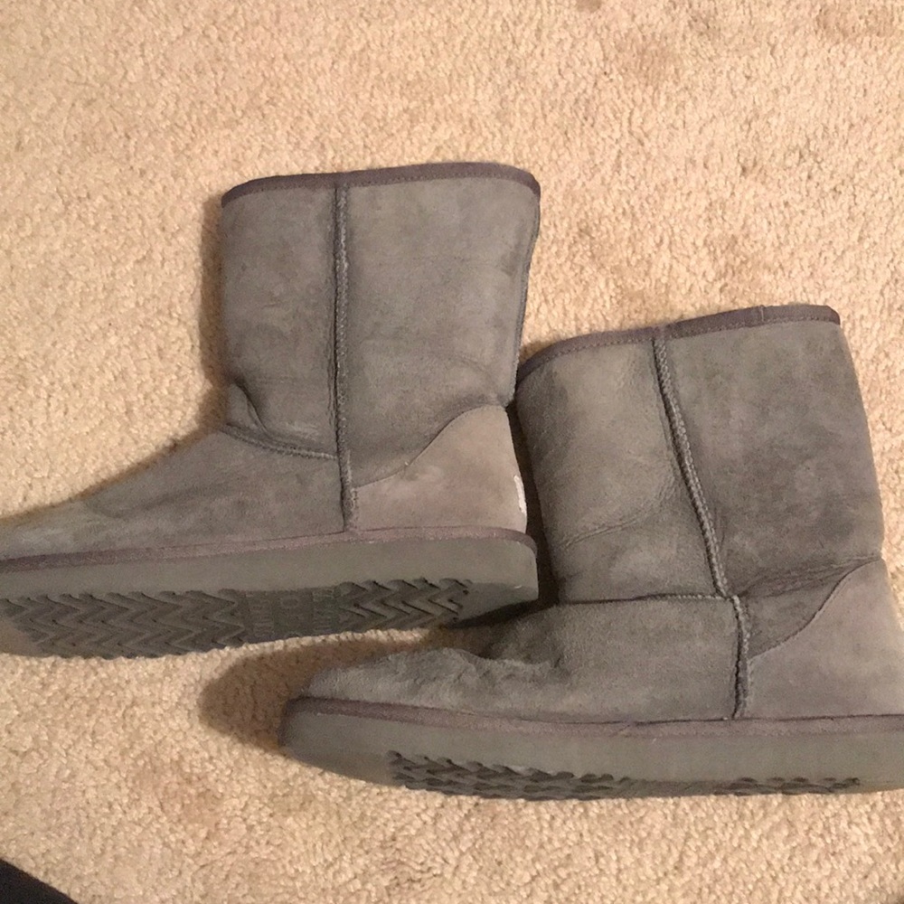 Ugg Classic Short Boot
